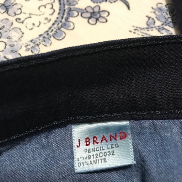 J. Brand Size 29 - Picture 7 of 7